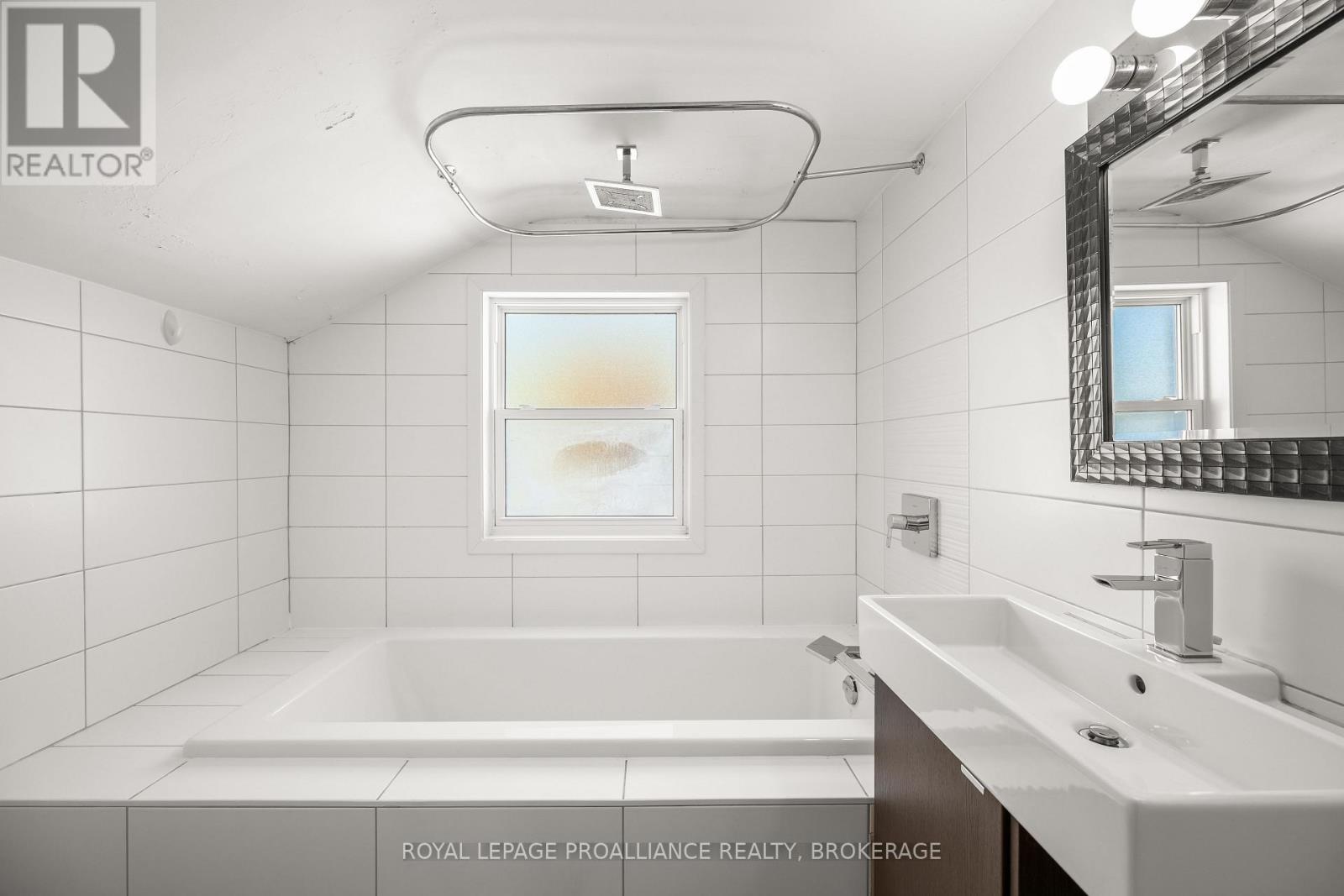 78 Regent Street, Kingston, Ontario  K7L 4J7 - Photo 19 - X13661824