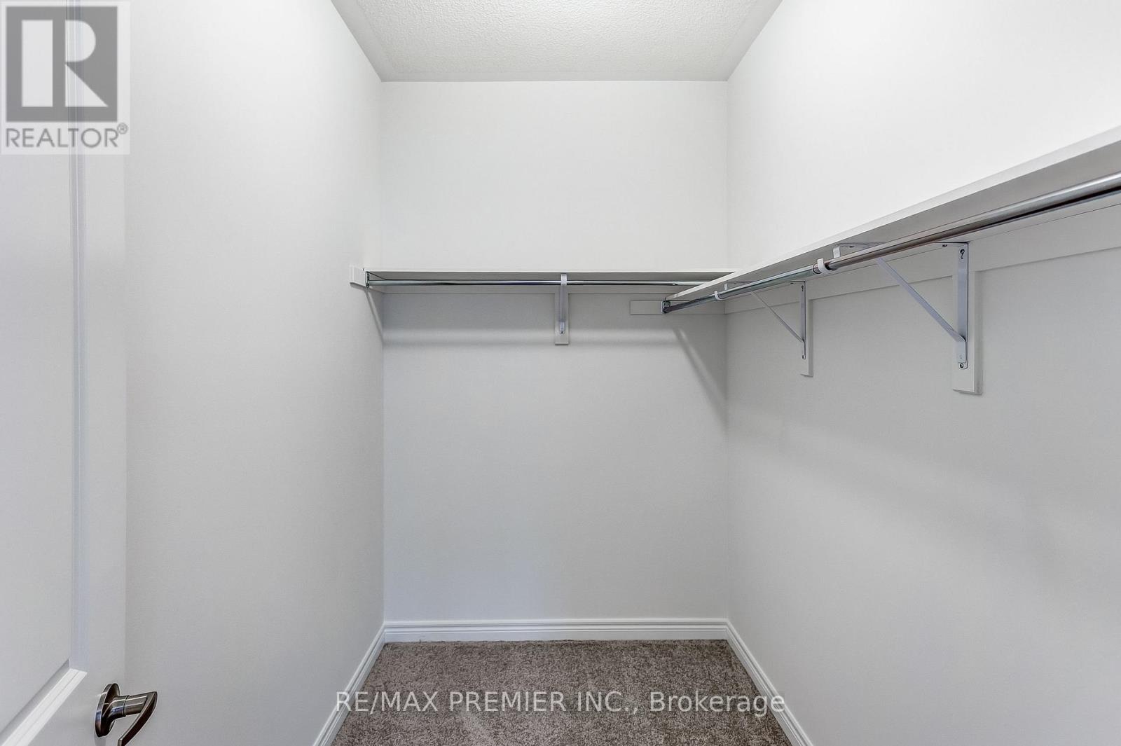 1228 Elizabeth Mackenzie Drive, Pickering, Ontario  L1X 0S3 - Photo 50 - E13661588