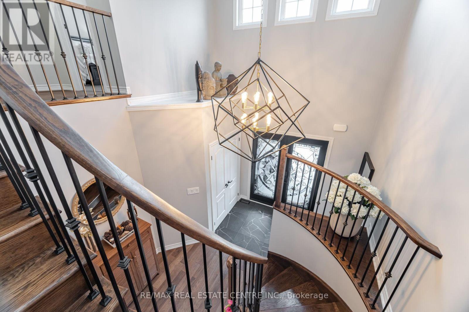 844 Wrenwood Drive, Oshawa, Ontario  L1K 0V8 - Photo 5 - E13661656