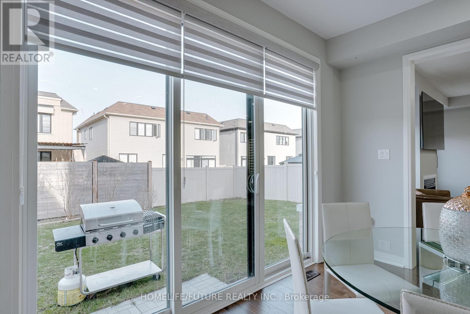 47 Clipper Lane, Clarington, Ontario  L1C 4B1 - Photo 16 - E13661760
