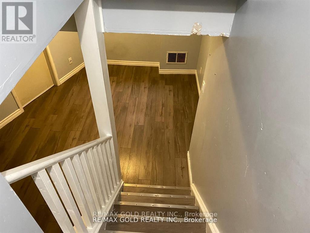Bsmt - 27 Middlecote Drive, Ajax, Ontario  L1T 0A4 - Photo 11 - E13661818