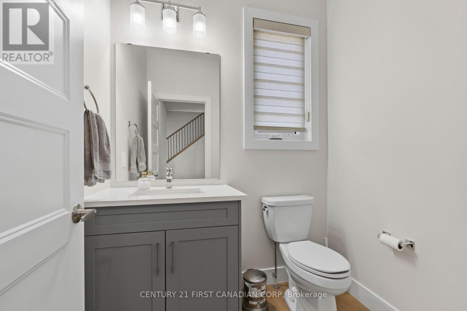 8-7966 Fallon Drive, Lucan Biddulph, Ontario  N0M 1V0 - Photo 21 - X13661676
