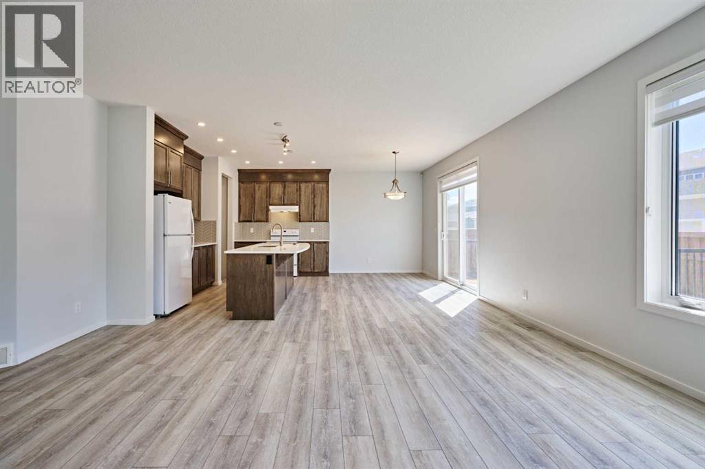 85 Yorkstone Heath SW, Calgary, Alberta  T2X 4S4 - Photo 8 - A2320252