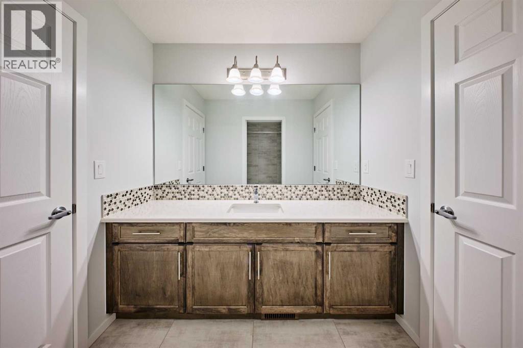 85 Yorkstone Heath SW, Calgary, Alberta  T2X 4S4 - Photo 40 - A2320252