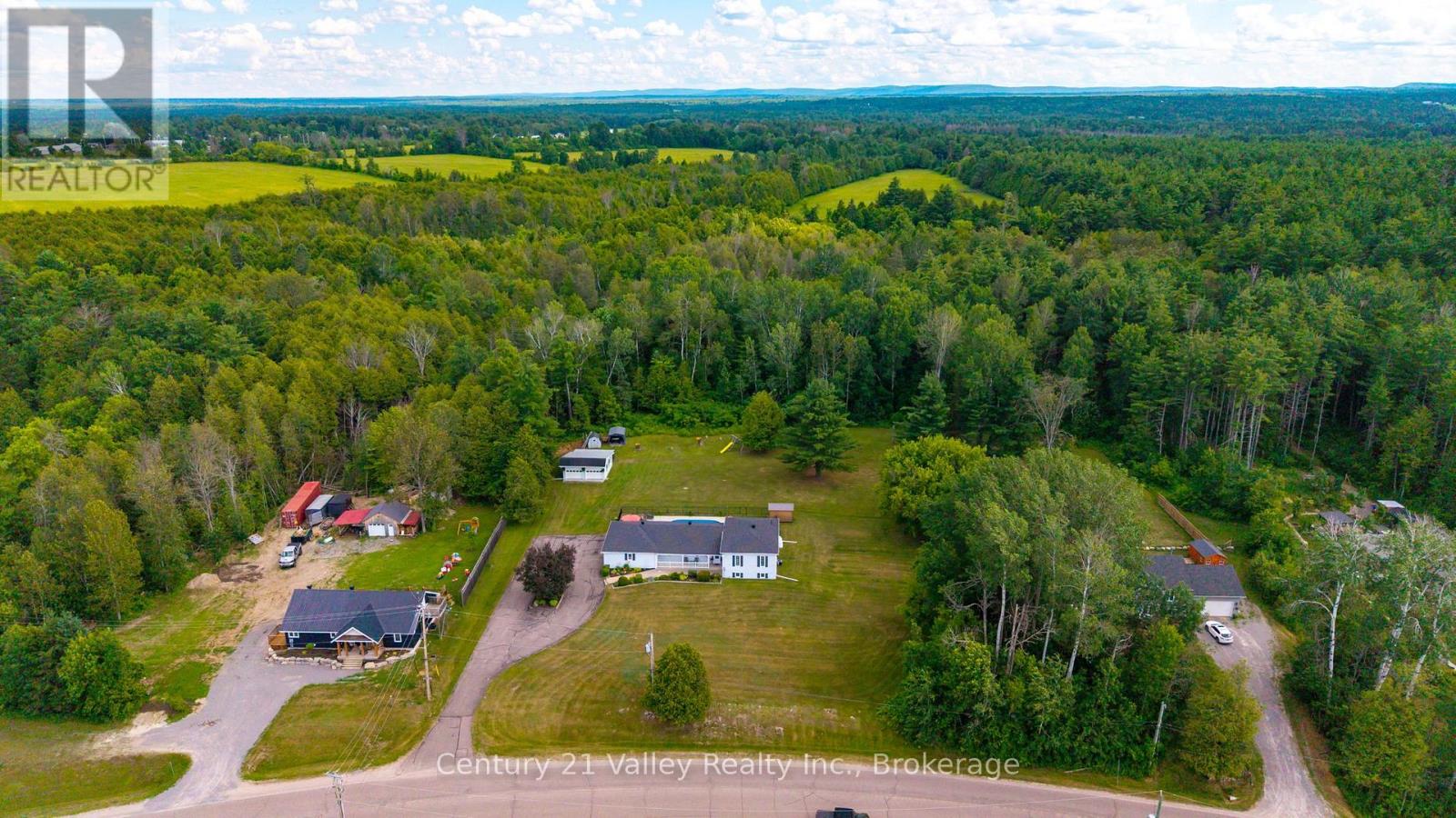 406 Water Street, Bonnechere Valley, Ontario  K0J 1T0 - Photo 2 - X13661756