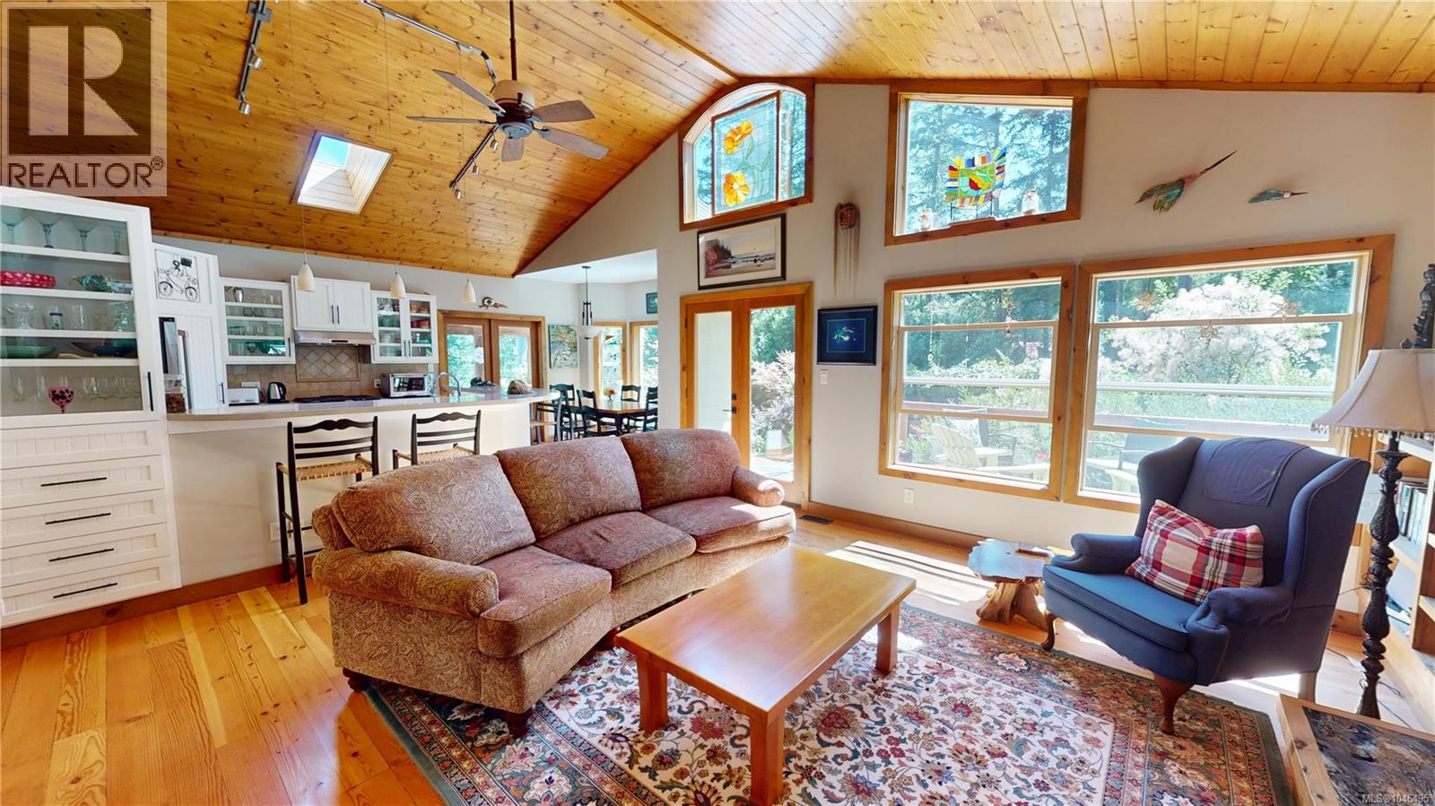 2575 Coho Dr, Gabriola Island, British Columbia  V0R 1X7 - Photo 4 - 1046495