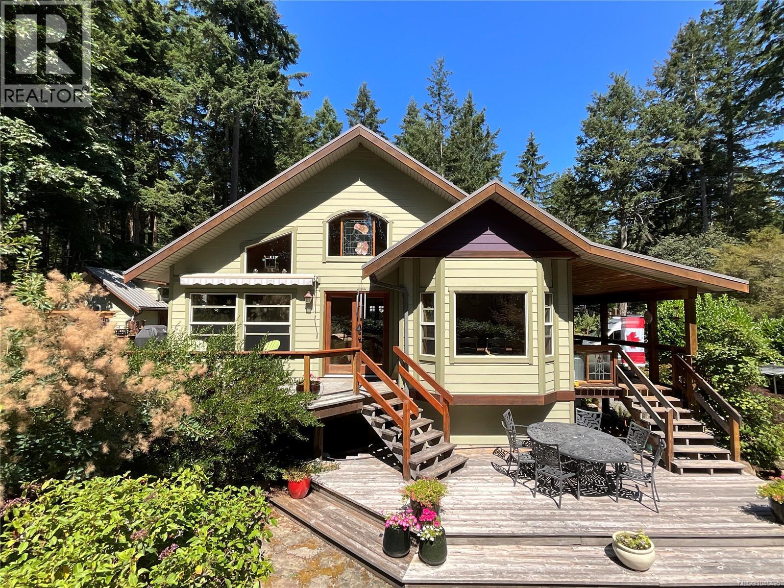 2575 Coho Dr, Gabriola Island, British Columbia