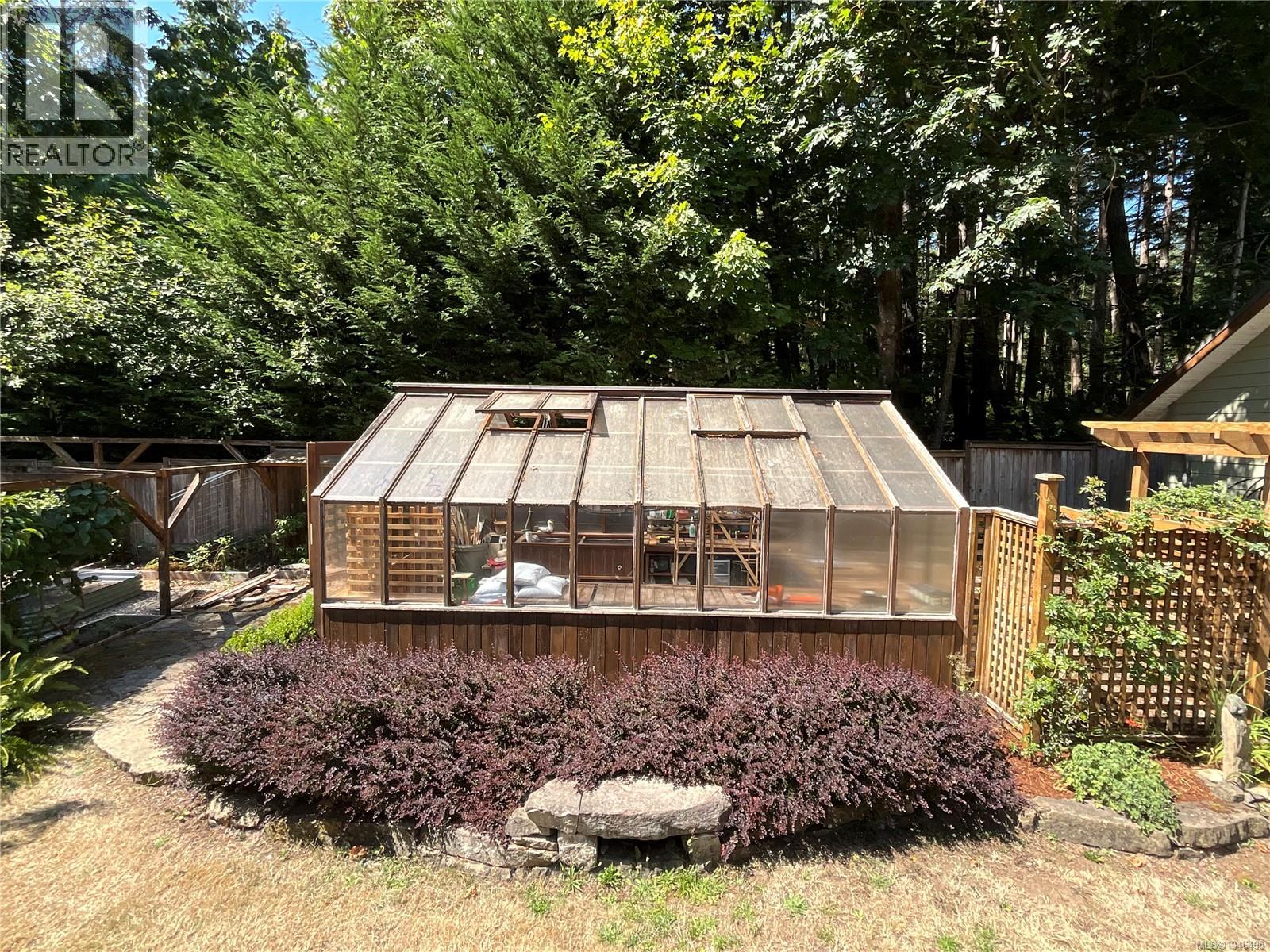 2575 Coho Dr, Gabriola Island, British Columbia  V0R 1X7 - Photo 47 - 1046495