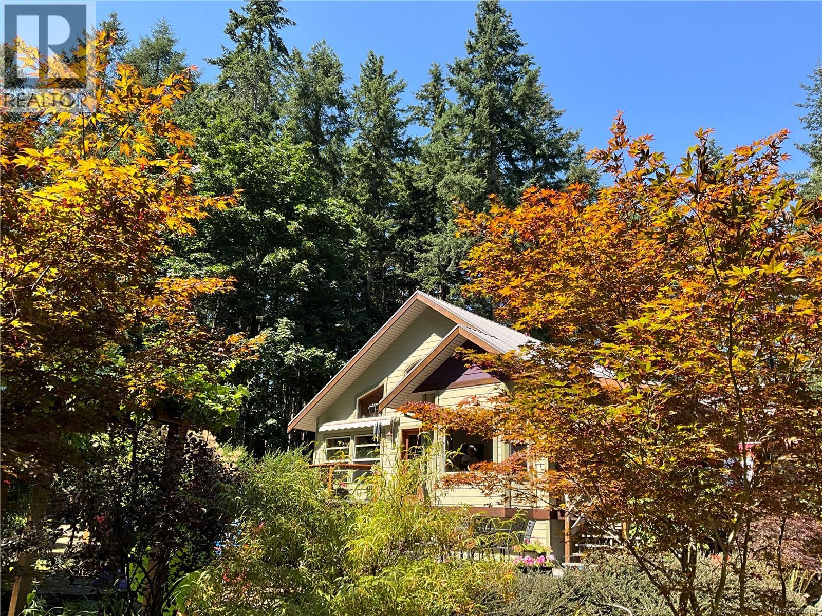 2575 Coho Dr, Gabriola Island, British Columbia  V0R 1X7 - Photo 39 - 1046495