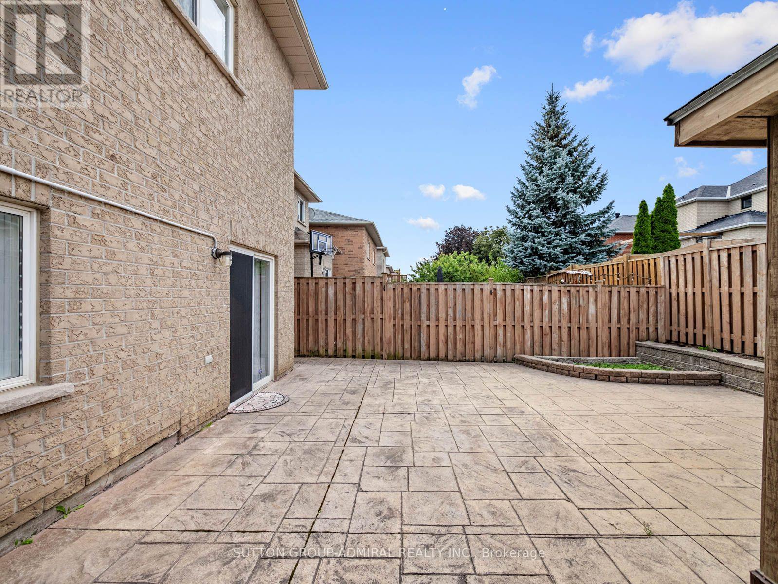 119 Blackthorn Drive, Vaughan, Ontario  L6A 3N2 - Photo 38 - N13661600