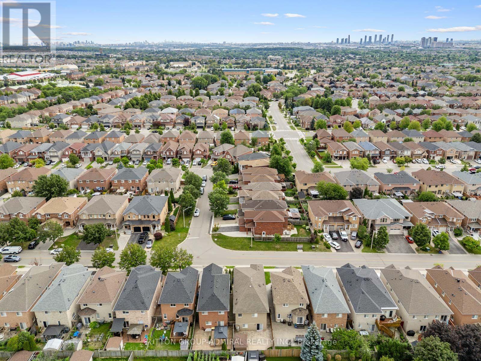 119 Blackthorn Drive, Vaughan, Ontario  L6A 3N2 - Photo 44 - N13661600