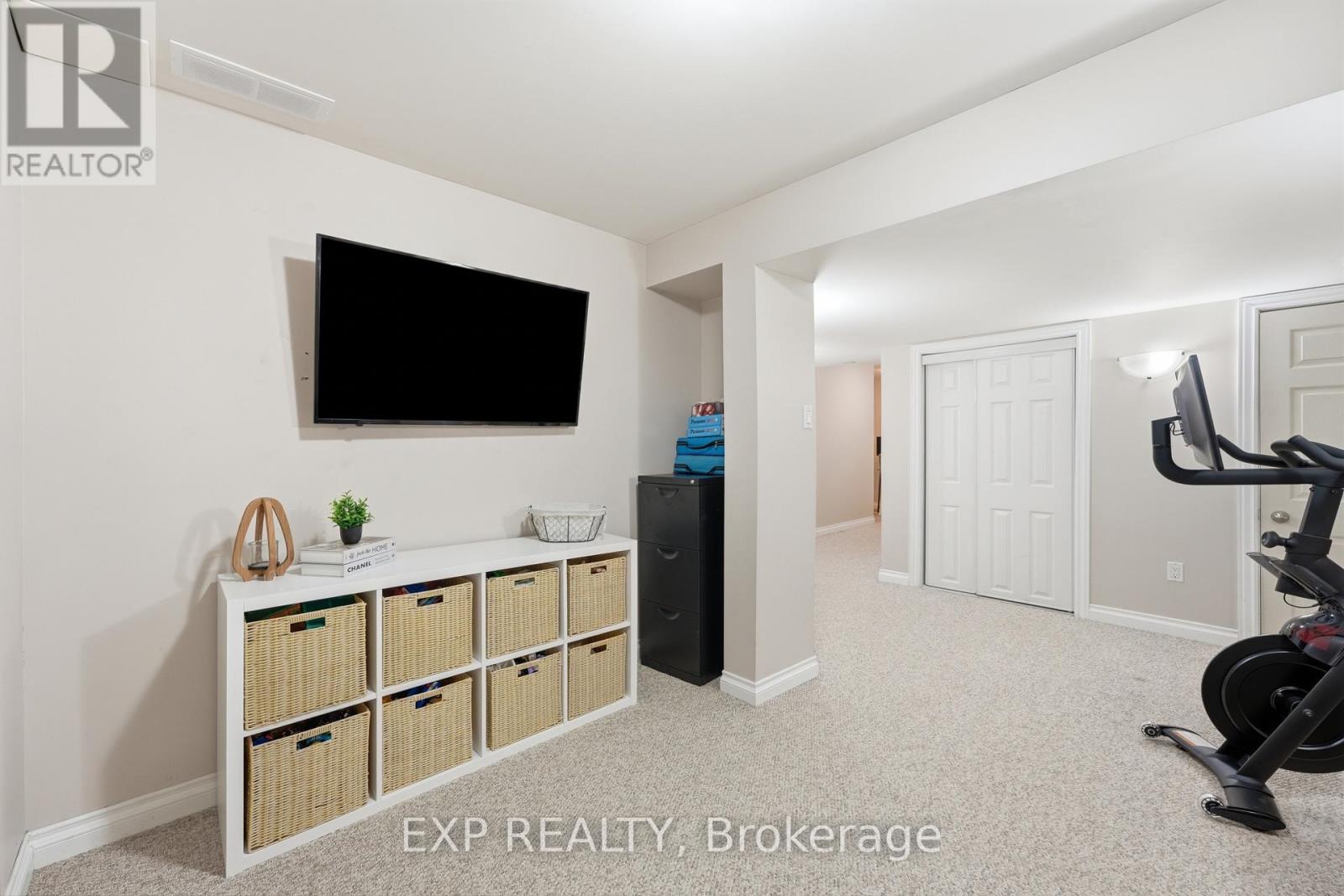 3 Battenberg Court, East Gwillimbury (Mt Albert), Ontario  L0G 1M0 - Photo 16 - N13661616