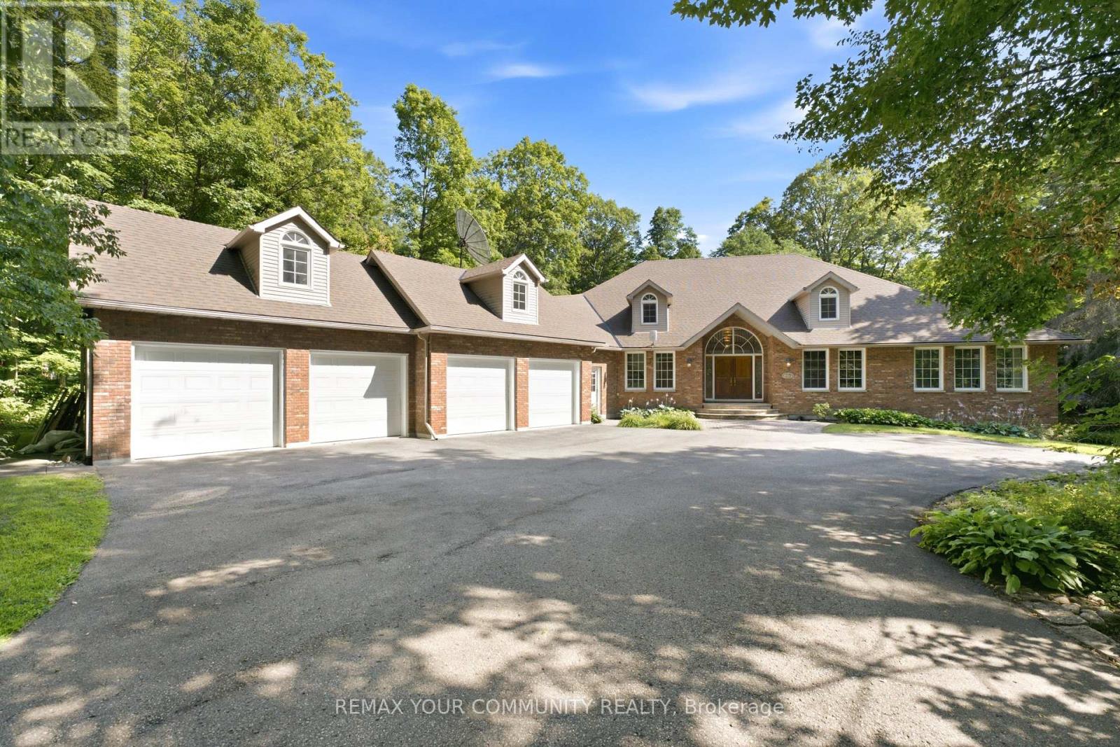38 HILL COUNTRY DRIVE, Whitchurch-Stouffville, Ontario