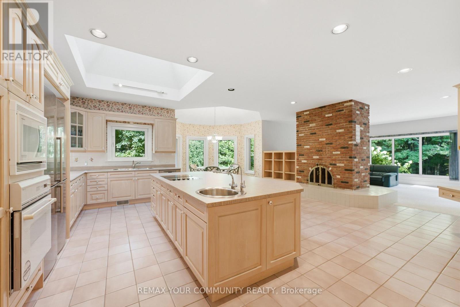 38 Hill Country Drive, Whitchurch-Stouffville, Ontario  L4A 7X5 - Photo 13 - N13661700