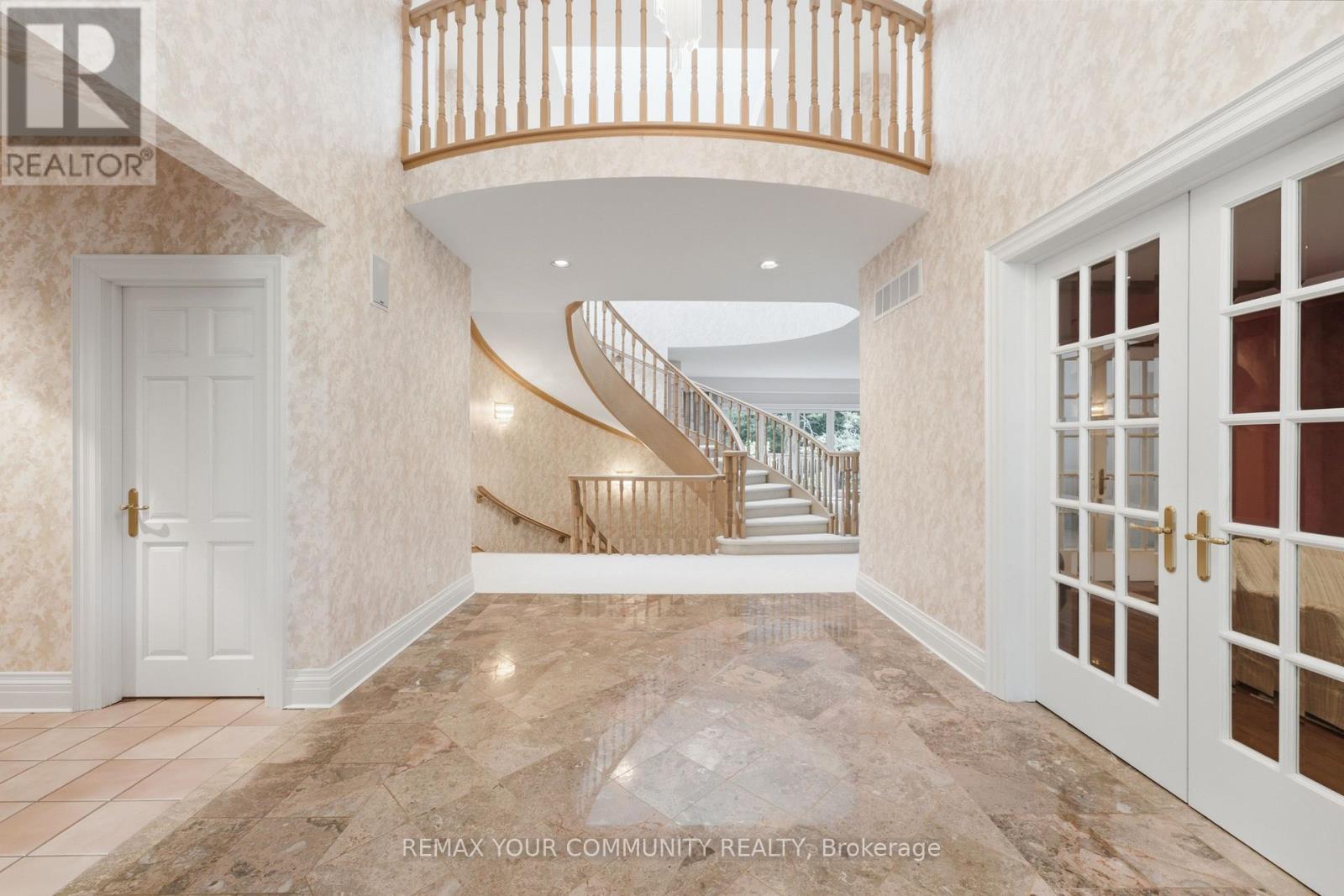 38 Hill Country Drive, Whitchurch-Stouffville, Ontario  L4A 7X5 - Photo 9 - N13661700