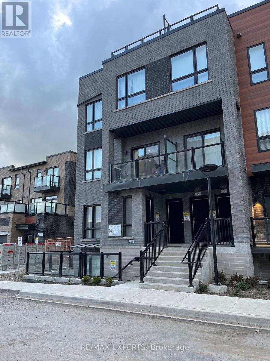 27 - 14 LYTHAM GREEN CIRCLE, Newmarket, Ontario