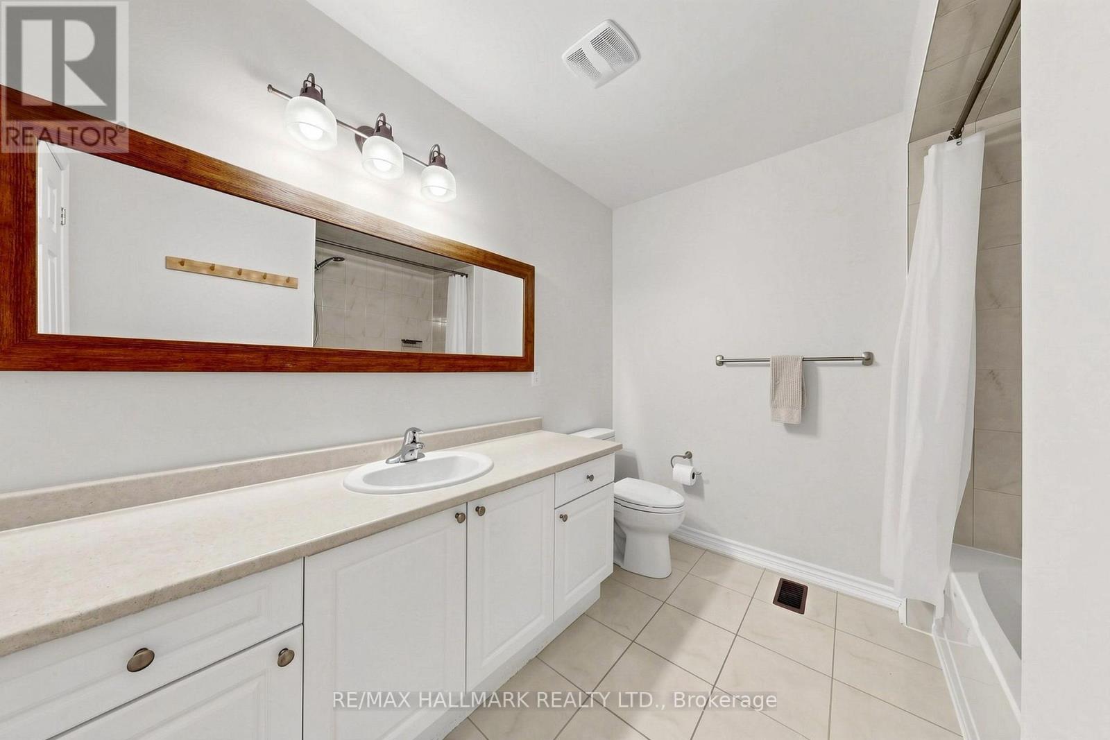 12 Danpatrick Drive, Richmond Hill, Ontario  L4S 2T1 - Photo 35 - N13661820