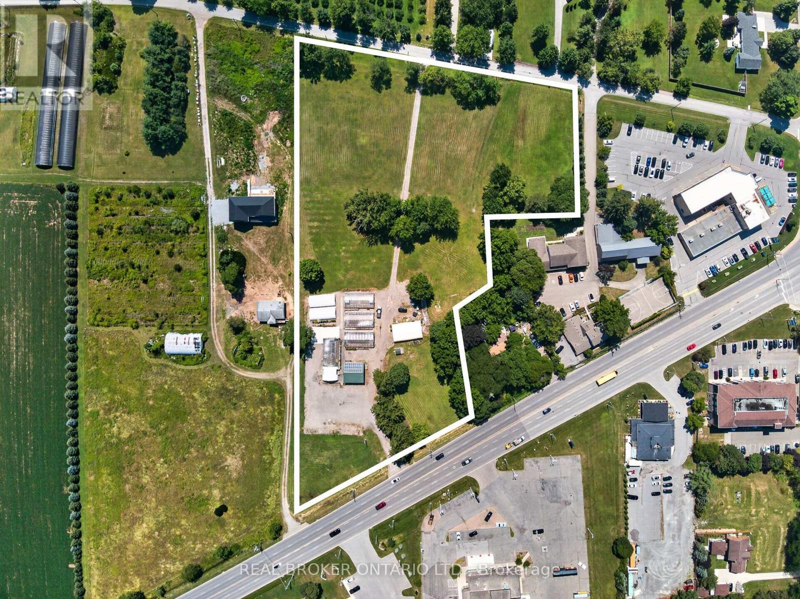 230 HWY 20 E, Thorold, Ontario