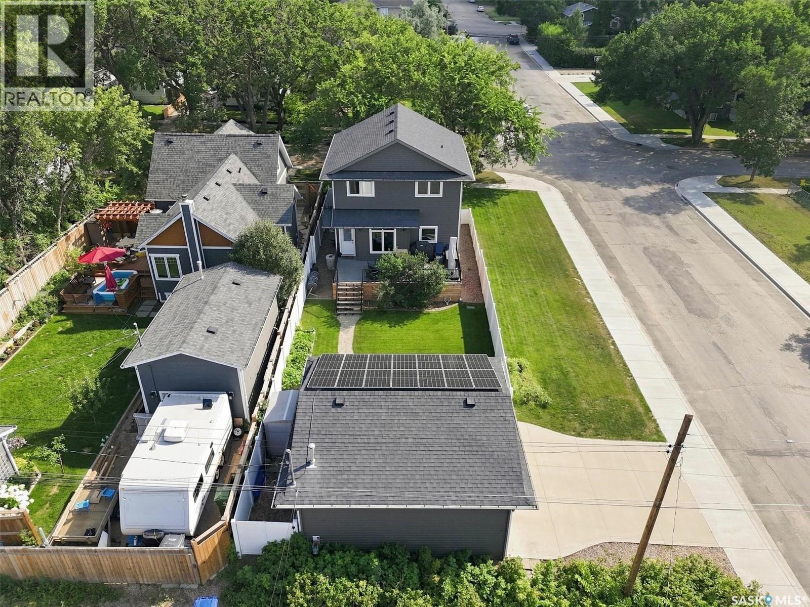 201 1st Street E, Saskatoon, Saskatchewan  S7H 1R8 - Photo 2 - SK045143