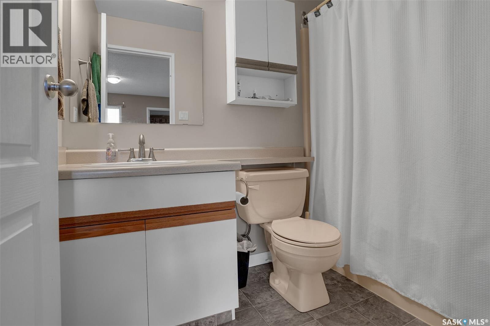 302 3410 Park Street, Regina, Saskatchewan  S4V 2M8 - Photo 16 - SK045059