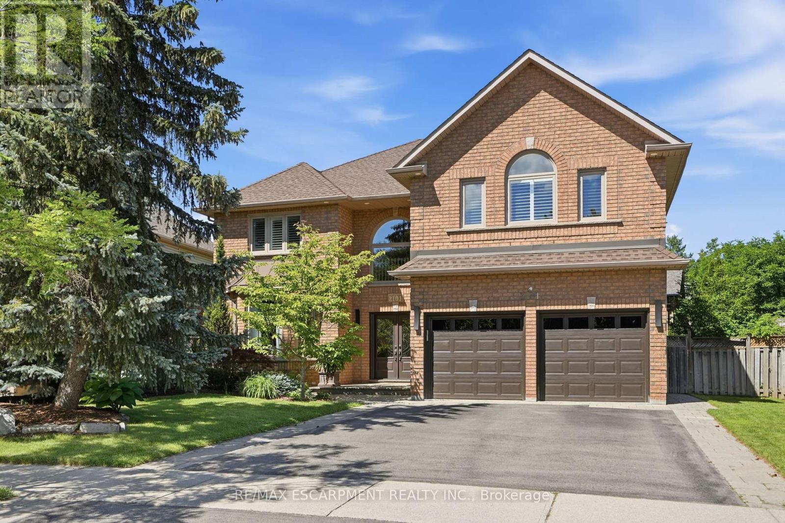 2101 WESTOAK TRAILS BOULEVARD, Oakville, Ontario