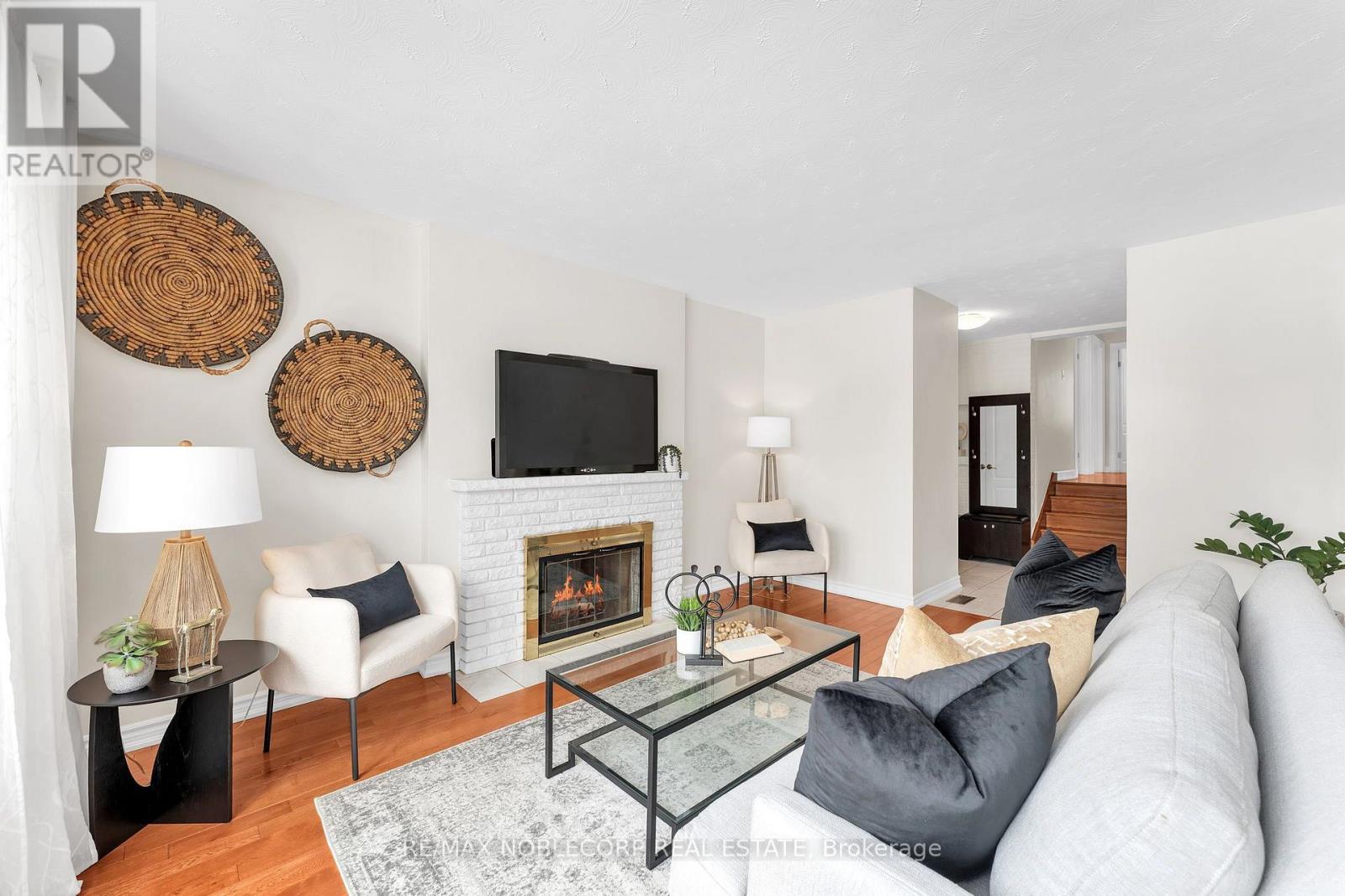 4230 Bloor Street W, Toronto, Ontario  M9C 1Z7 - Photo 13 - W13661652