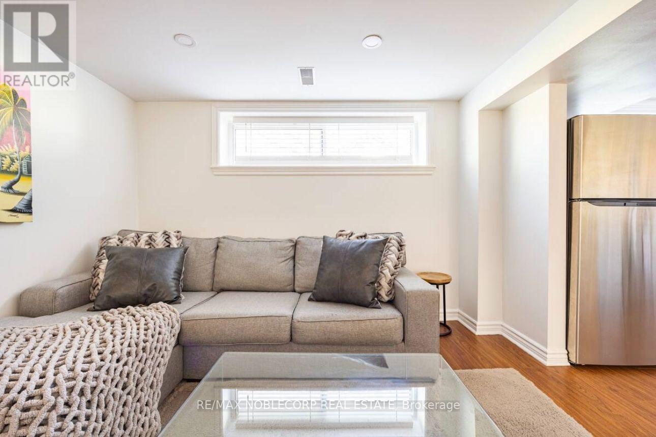 4230 Bloor Street W, Toronto, Ontario  M9C 1Z7 - Photo 23 - W13661652