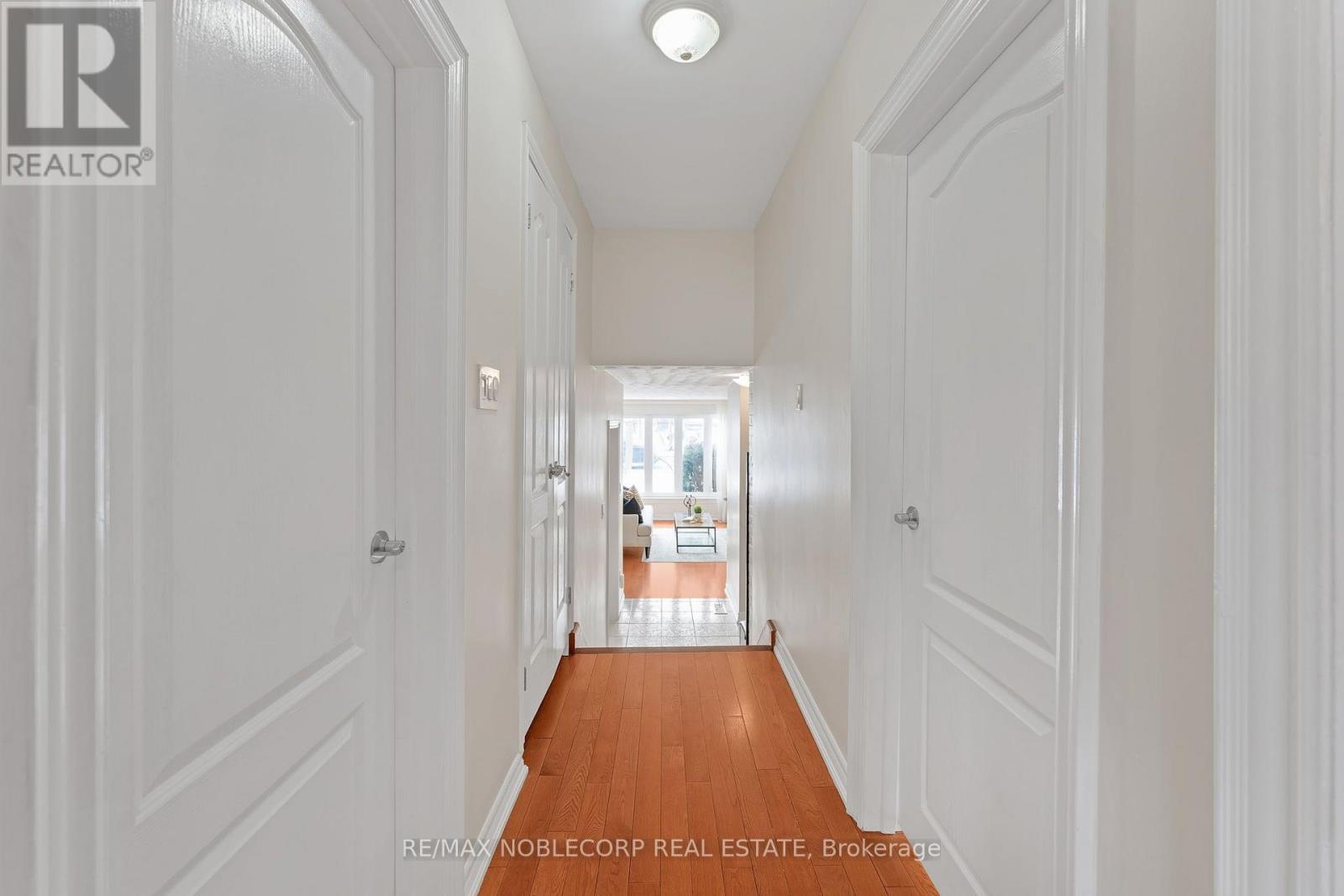 4230 Bloor Street W, Toronto, Ontario  M9C 1Z7 - Photo 40 - W13661652