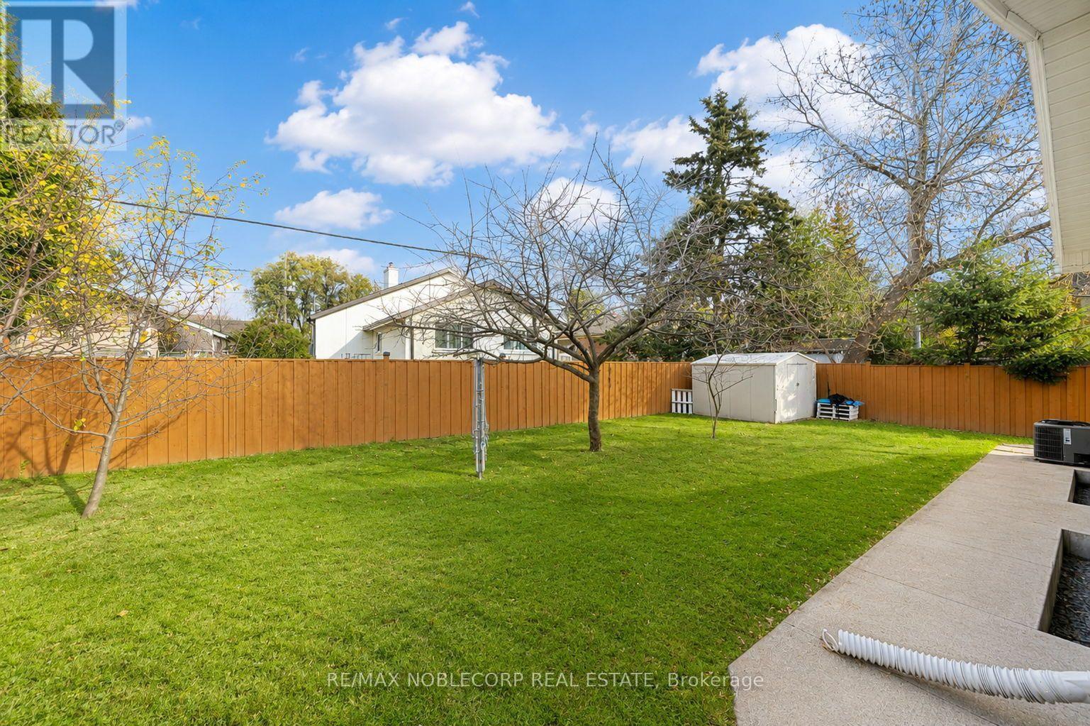 4230 Bloor Street W, Toronto, Ontario  M9C 1Z7 - Photo 46 - W13661652