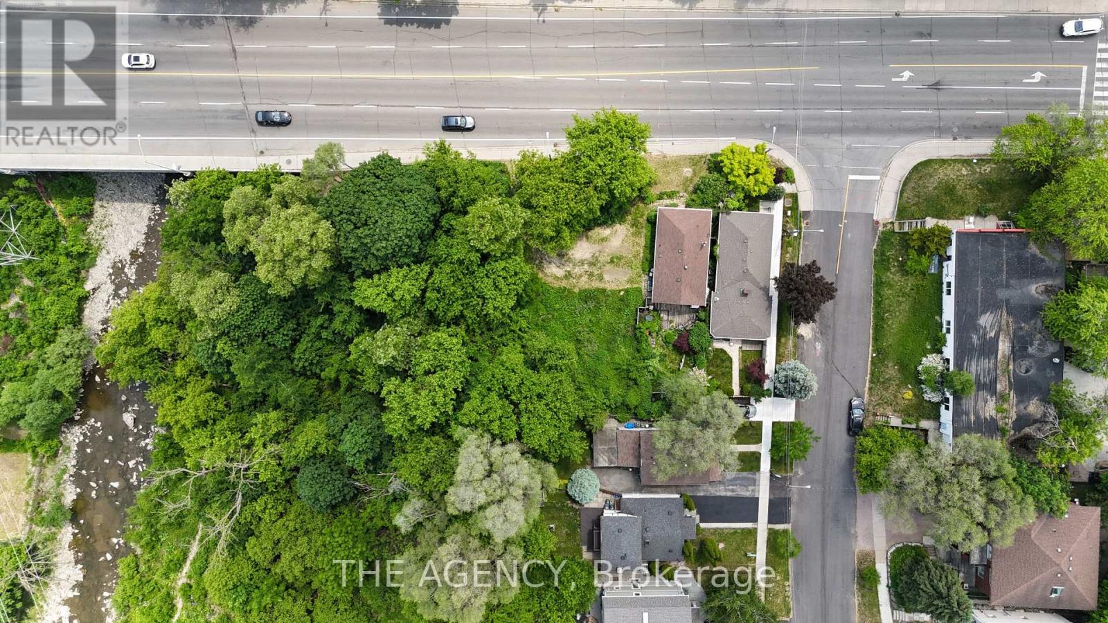 580 The Queensway, Toronto, Ontario  M8Y 1J9 - Photo 5 - W13661688