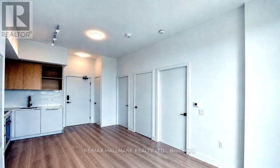322 - 1185 Dupont Street, Toronto, Ontario  M6H 0G5 - Photo 2 - W13661750