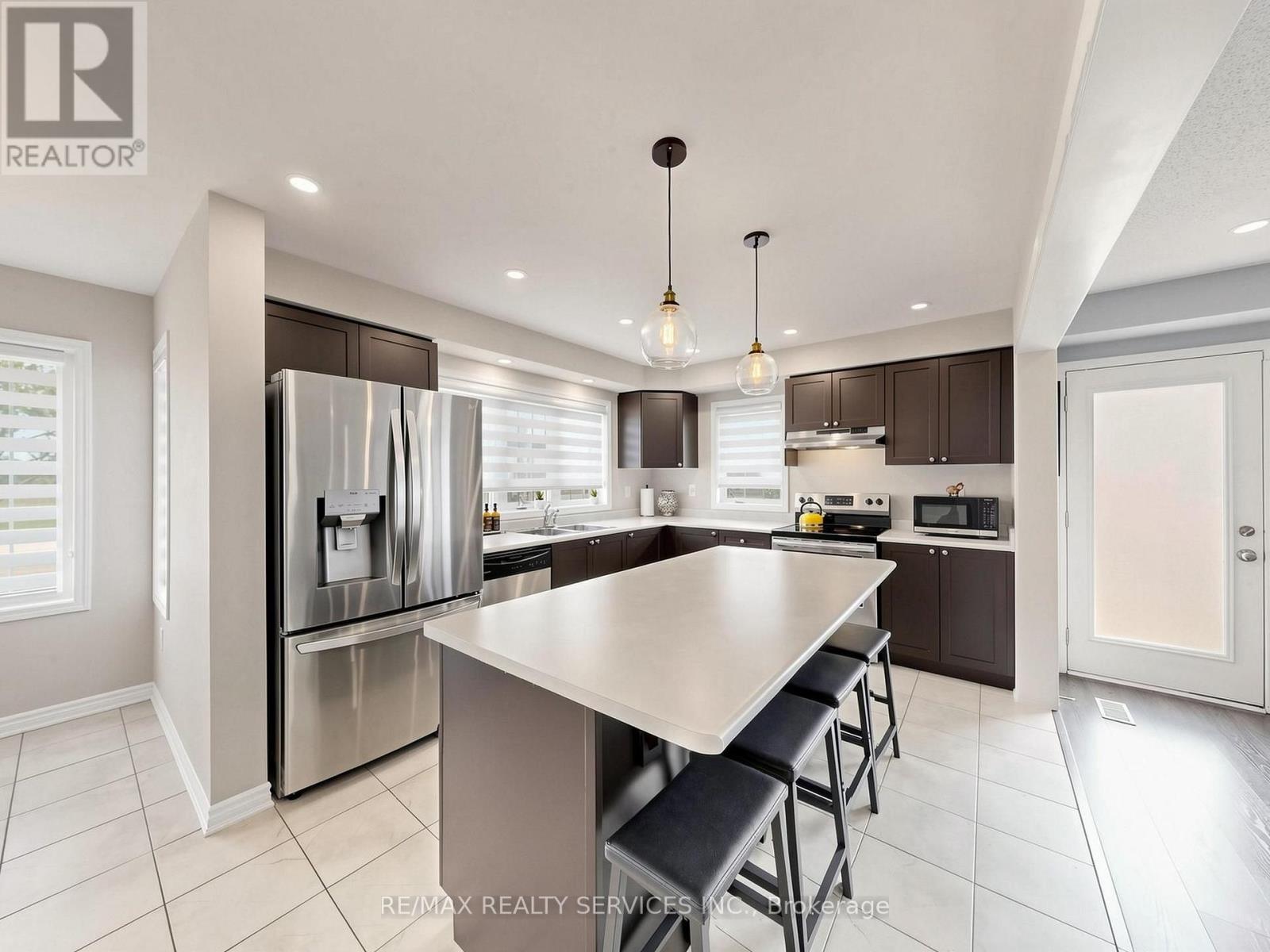 314 Beasley Terrace, Milton, Ontario  L9E 1C4 - Photo 12 - W13661784