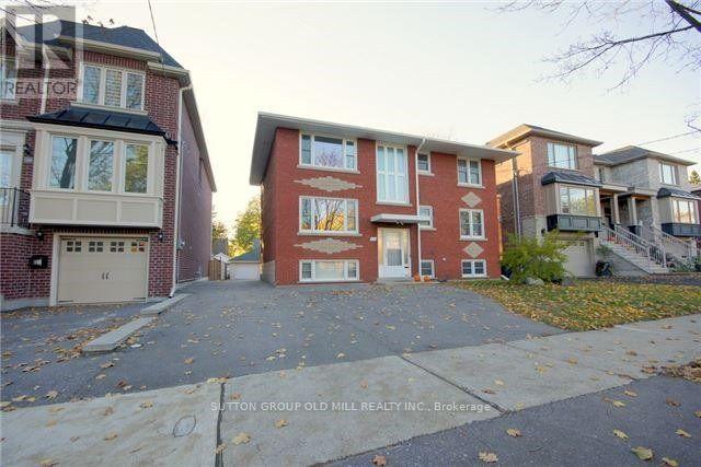 232 Aldercrest Road, Toronto, Ontario M8W 4J7 - Photo 1 - W13661816