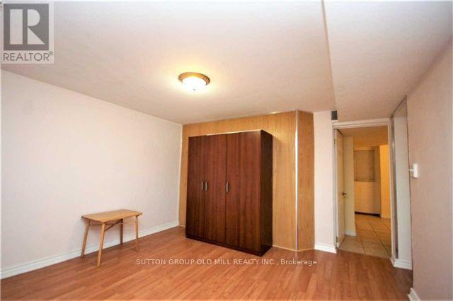 232 Aldercrest Road, Toronto, Ontario M8W 4J7 - Photo 4 - W13661816