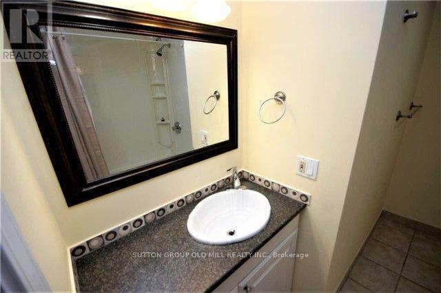 232 Aldercrest Road, Toronto, Ontario M8W 4J7 - Photo 7 - W13661816
