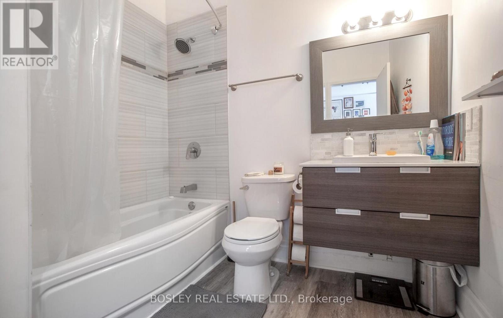 202 - 137 Roncesvalles Avenue, Toronto, Ontario  M6R 2L2 - Photo 20 - W13661878