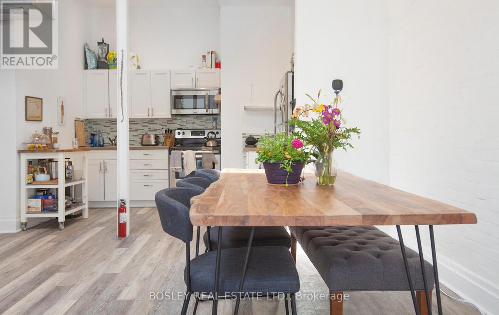 202 - 137 Roncesvalles Avenue, Toronto, Ontario  M6R 2L2 - Photo 7 - W13661878