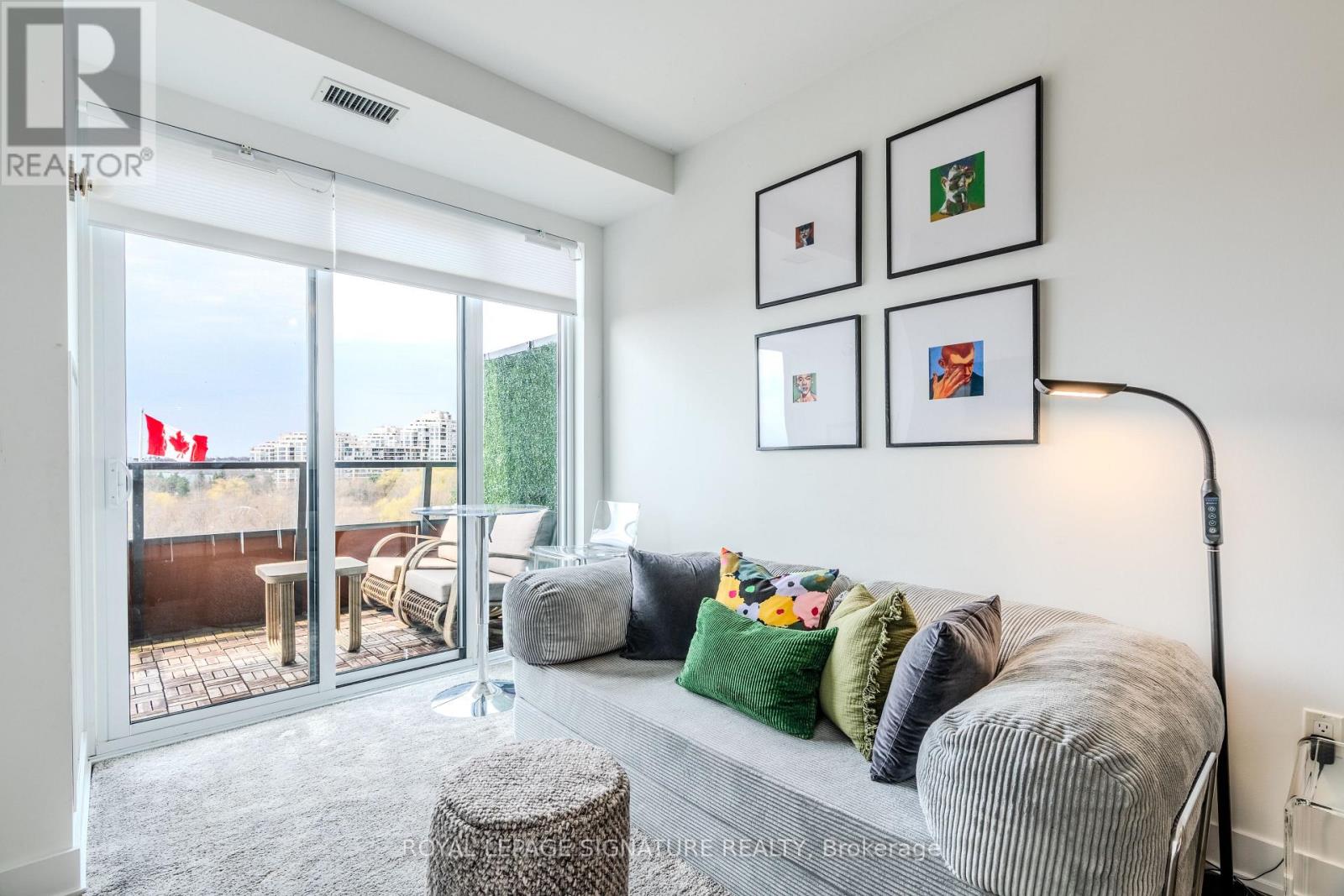 515 - 20 Shore Breeze Drive, Toronto, Ontario M8V 1A1 - Photo 4 - W13661890