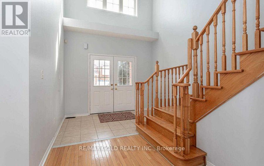 20 Owens Road, Brampton, Ontario  L6X 0S1 - Photo 2 - W13661902