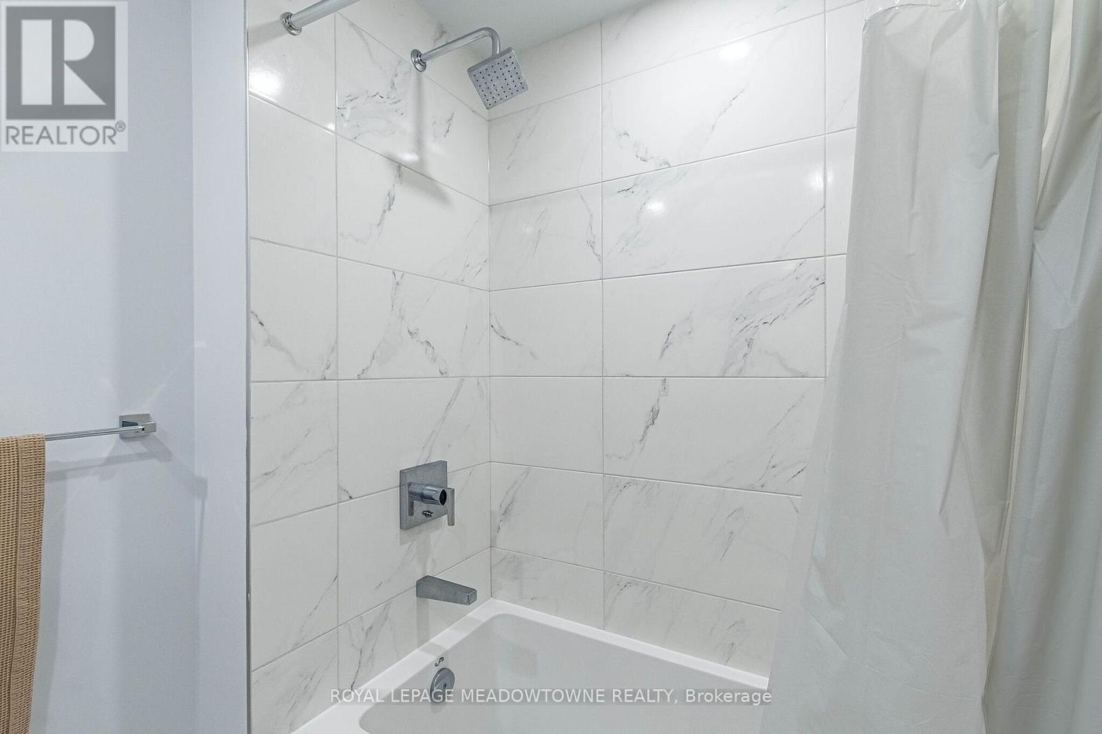 1202 - 430 Square One Drive, Mississauga, Ontario  L5B 0L6 - Photo 16 - W13661918