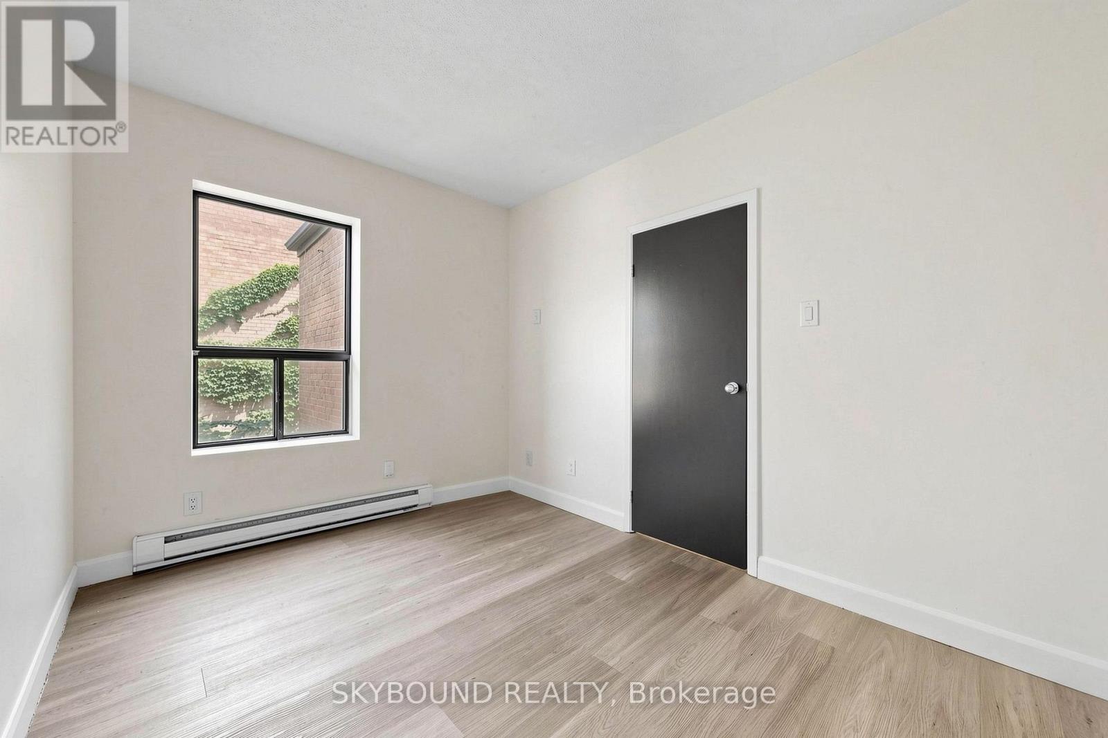 G - 131 Wineva Avenue, Toronto, Ontario  M4E 2T3 - Photo 16 - E13475112