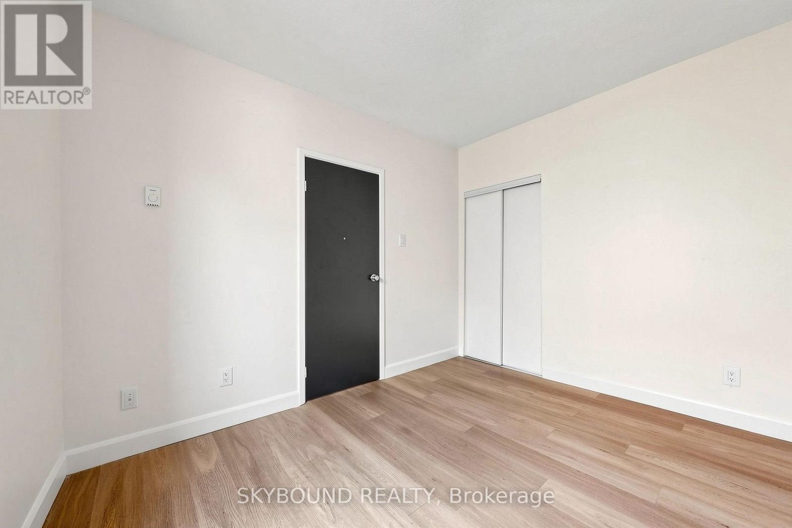 G - 131 Wineva Avenue, Toronto, Ontario  M4E 2T3 - Photo 17 - E13475112