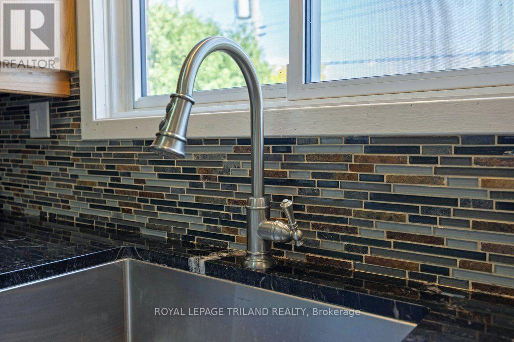 10201 Lynhurst Park Drive, Southwold, Ontario  N5P 2E5 - Photo 16 - X13601400