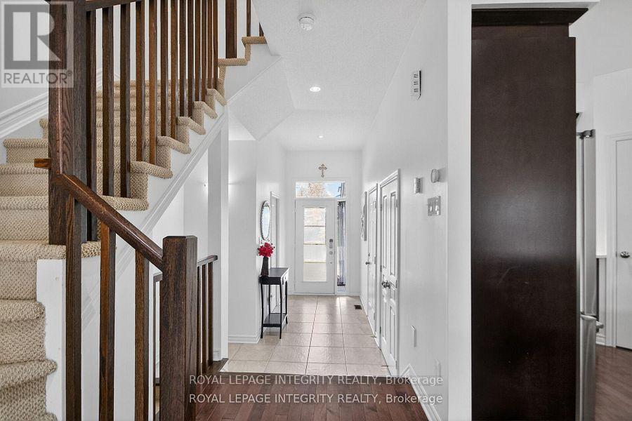 345 Cooks Mill Crescent, Ottawa, Ontario  K1V 2N3 - Photo 5 - X13478160