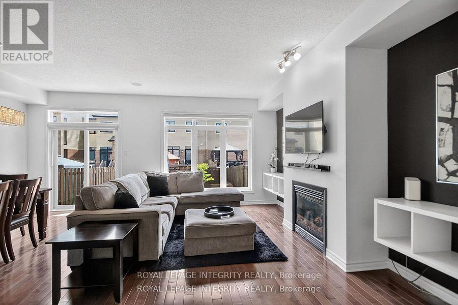 345 Cooks Mill Crescent, Ottawa, Ontario  K1V 2N3 - Photo 8 - X13478160
