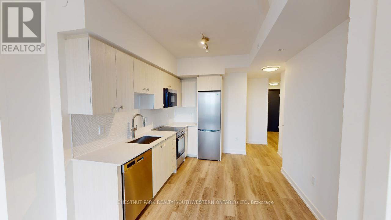 1704 - 15 Wellington Street, Kitchener, Ontario  N2G 0E4 - Photo 8 - X13661606