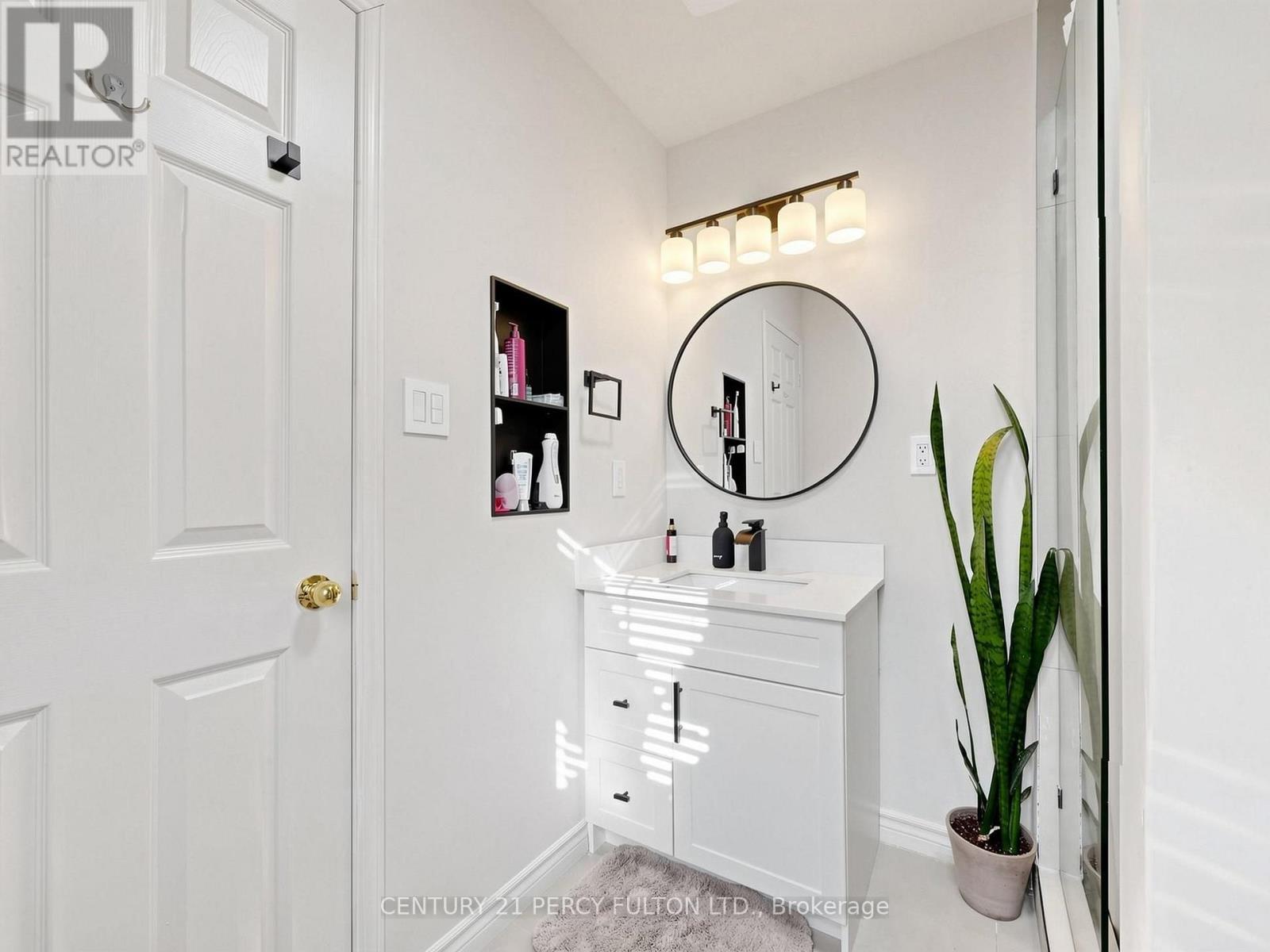229 Dicenzo Drive, Hamilton, Ontario  L9B 2X7 - Photo 22 - X13661686