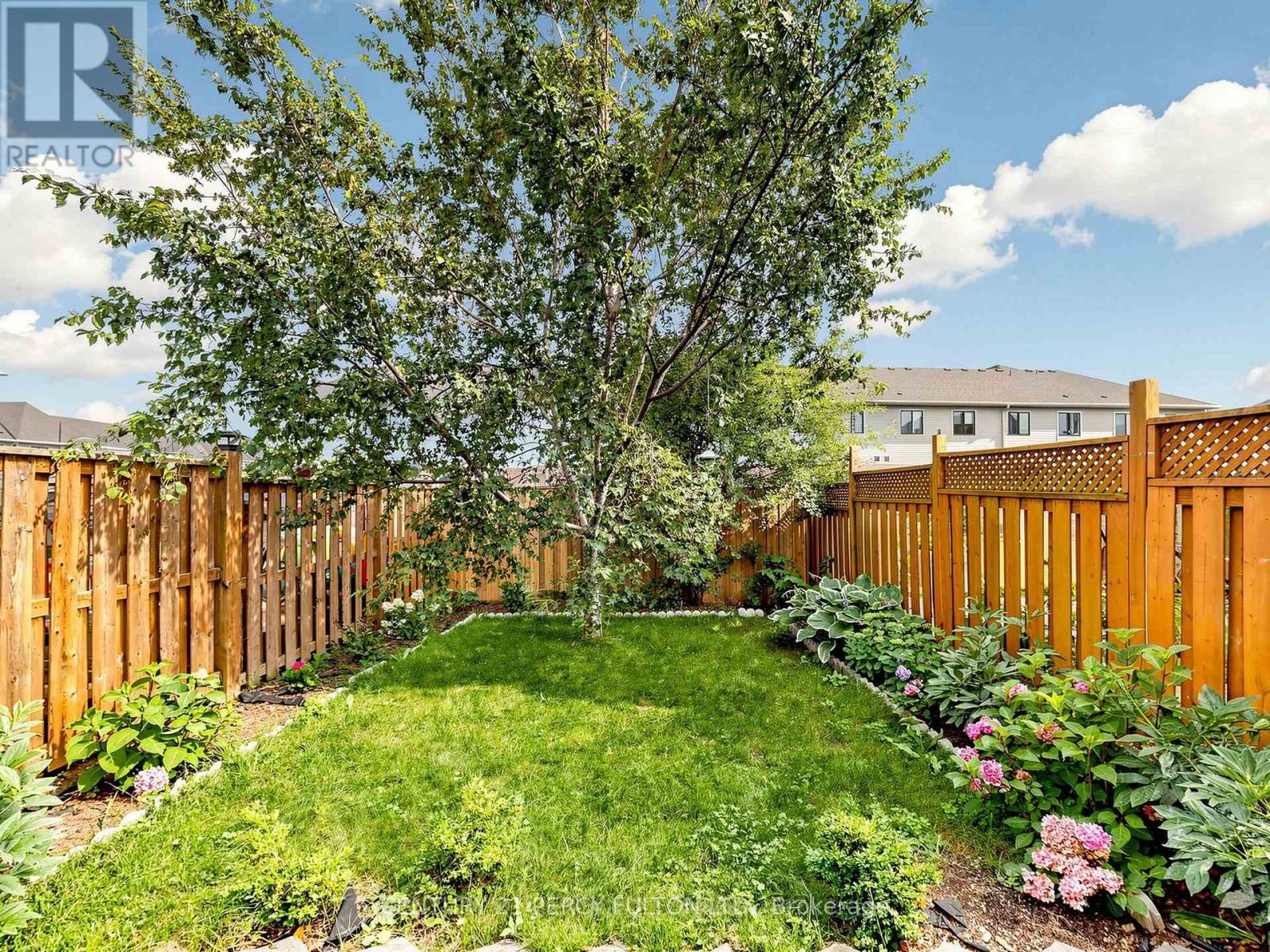 229 Dicenzo Drive, Hamilton, Ontario  L9B 2X7 - Photo 41 - X13661686