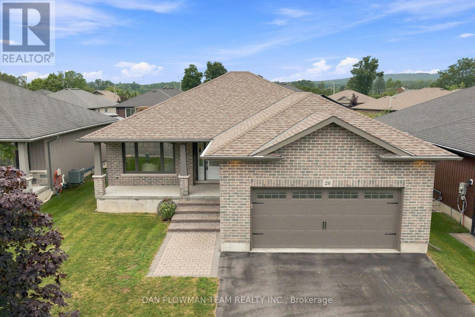 26 Autumn Grove, Quinte West, Ontario  K8V 0G8 - Photo 3 - X13661822