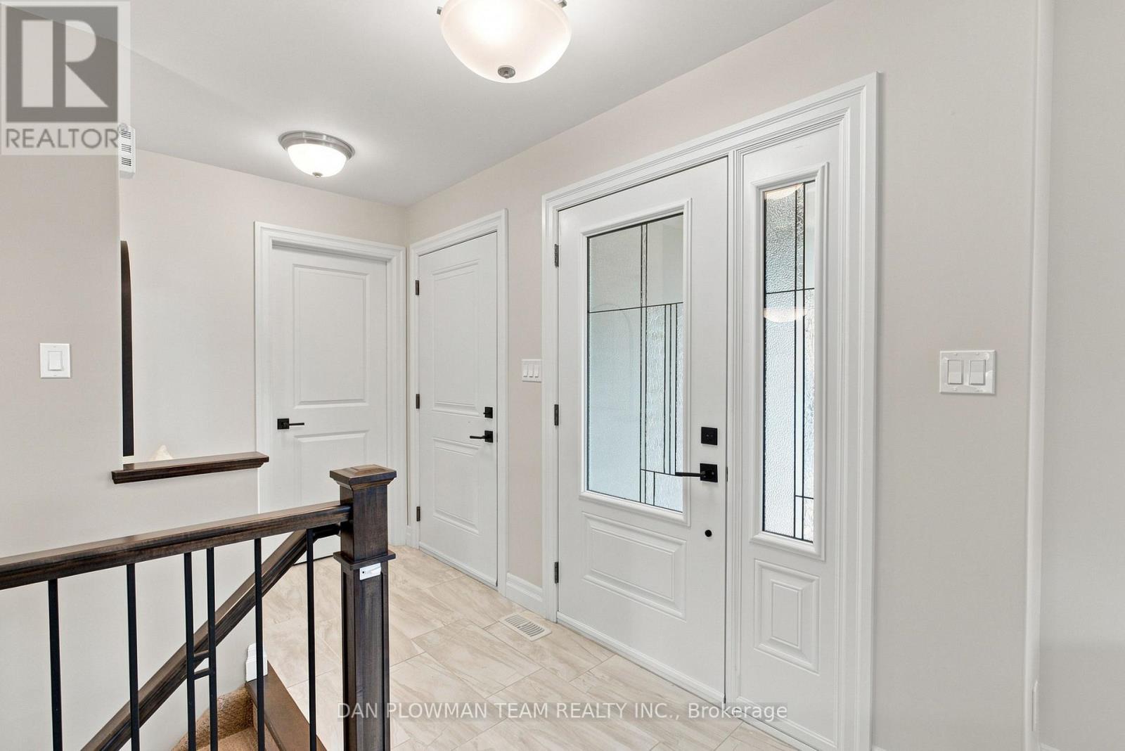 26 Autumn Grove, Quinte West, Ontario  K8V 0G8 - Photo 4 - X13661822